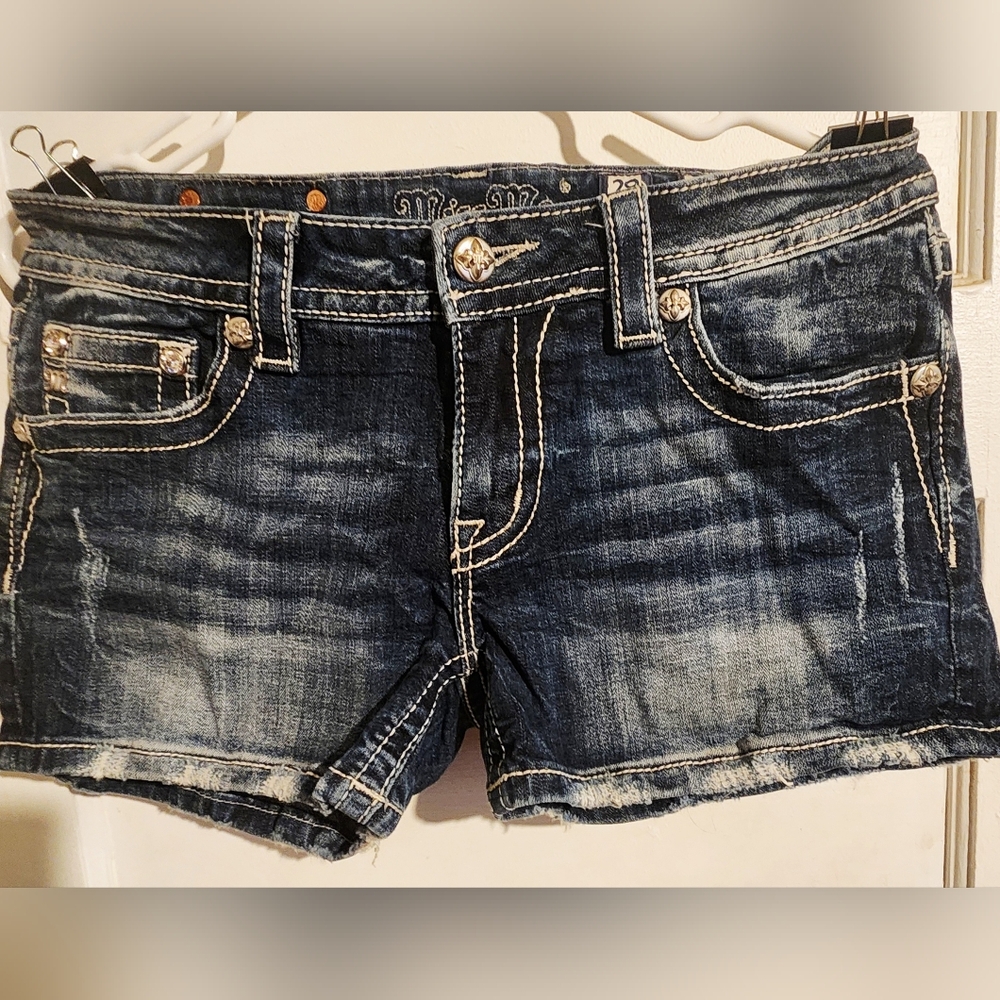 Miss Me Signature 29 Sequin Embellished Flap Pocket Denim Shorts